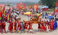 Nguyễn Hải Hà. Lễ hội và du lịch tâm linh trong bối cảnh hiện nay