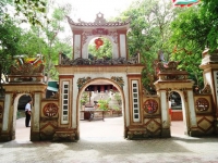 Nguyễn Danh Ngà. Bảo vệ và phát huy giá trị khu di tích Đức Thánh Hoàng Mười ở Nghệ An