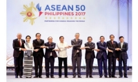 Lê Thị Bích Thủy. Hội nhập ASEAN, cơ hội và thách thức về văn hóa xã hội