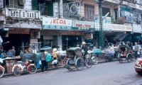 Lê Nguyễn. Vài nét sinh hoạt của người Sài Gòn xưa