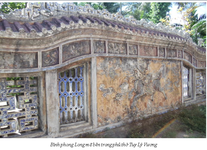 Phulyvuong4