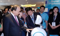 Chu Ngọc Anh. Phát triển đồng bộ khoa học xã hội và nhân văn, khoa học tự nhiên và các hướng công nghệ ưu tiên ở nước ta trong bối cảnh mới hiện nay