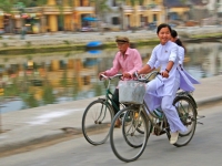 Nguyễn Hữu Nguyên. Phác thảo hệ giá trị Việt Nam từ truyền thống đến hiện đại