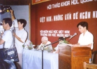 Trần Ngọc Thêm. Đi tìm ngôn ngữ của văn hóa và đặc trưng văn hóa của ngôn ngữ