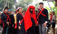 Hoàng Đức Trung. Đám cưới của người Tày ở xã Tô Hiệu, Bình Gia, Lạng Sơn