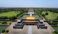 Trần Thanh Nam. Hình khối, màu sắc trong điêu khắc trang trí kiến trúc hoàng thành Huế