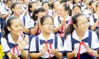 Lương Đình Hải. Xây dựng con người Việt Nam hiện nay: từ quan điểm đến thực tiễn