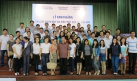 Bồi dưỡng kiến thức văn hóa Việt Nam cho cán bộ trẻ Bình Định &amp; nói chuyện tại Đại học Quy Nhơn