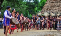 Trần Duy Khương. Giá trị và phản giá trị  trong quan hệ với các chiều kích văn hóa